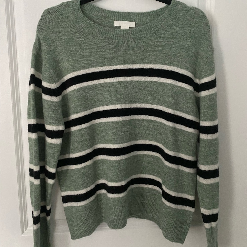 H&M - S - Long Sleeve